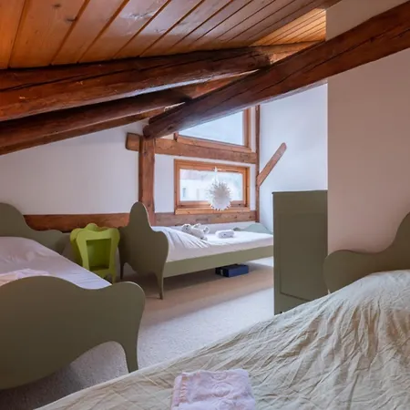 Duplex T3 With Terrace In Apartman